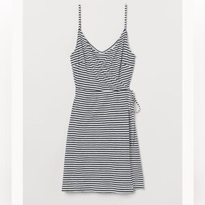 H&M Modal-blend Wrapover Dress in Black & White Stripes. Size X-Small